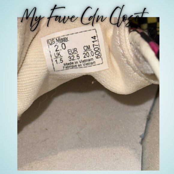 Like NEW Vans Rainbow Checkered Ward Sneakers Youth 2 - Picture 7 of 7